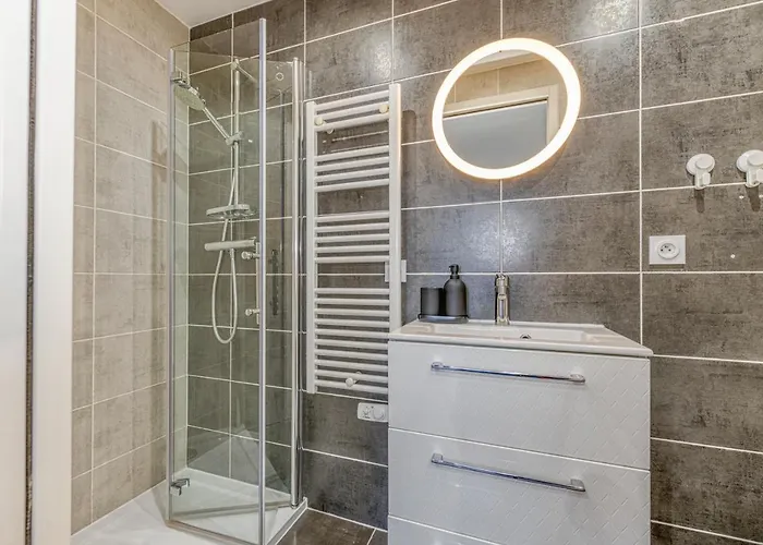 Le Petit Parfait Confort Gare Hamac Netflix