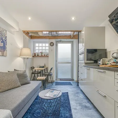 Апартаменти Le Petit Parfait Confort Gare Hamac Netflix Гренобль