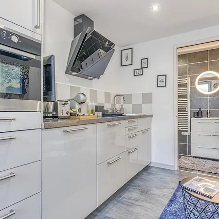 Le Petit Parfait Confort Gare Hamac Netflix *