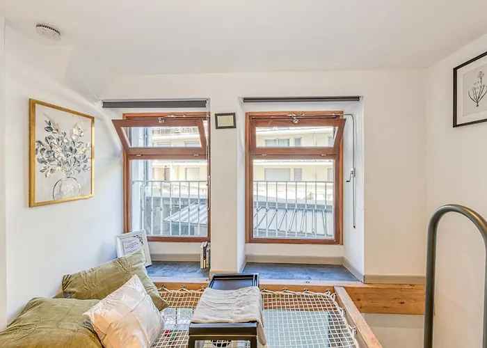 Le Petit Parfait Confort Gare Hamac Netflix